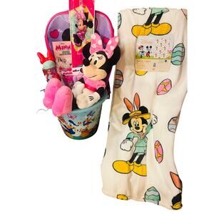 Minnie and Mickey Mouse soft 50 70 Easter throw ,kite , color book , chalk set